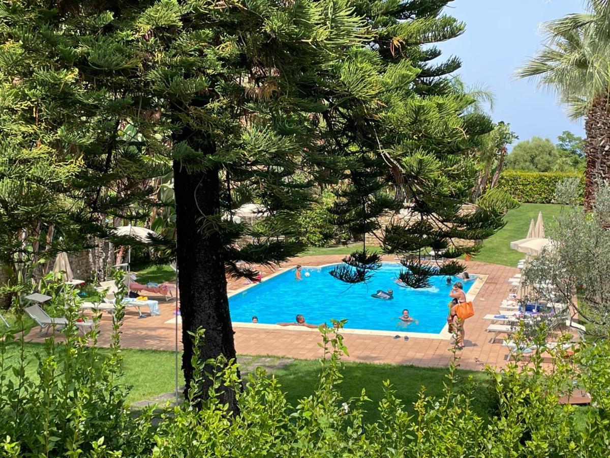 Agriturismo Villa Luca Sant'Agata di Militello Exterior photo